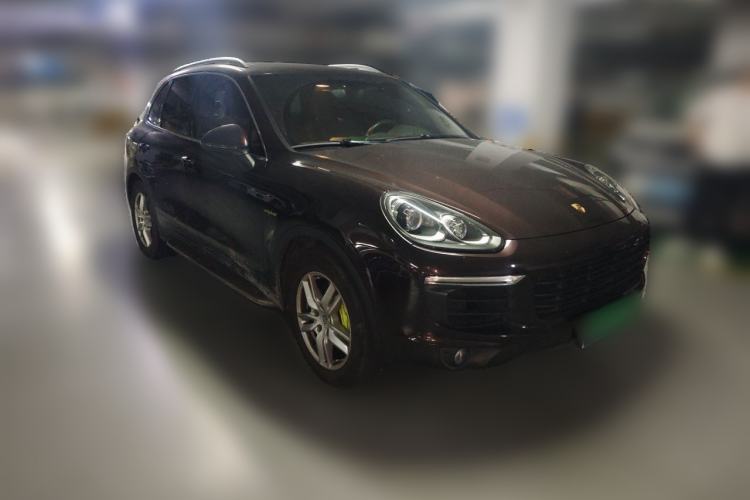 Used Porsche Cayenne E-Hybrid 2016 Cayenne S E-Hybrid 3.0T Front Right 45 Deg
