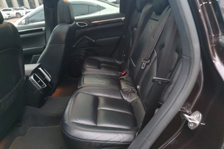 Used Porsche Cayenne E-Hybrid 2016 Cayenne S E-Hybrid 3.0T Left Rear Seat