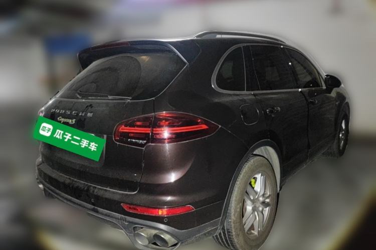 Used Porsche Cayenne E-Hybrid 2016 Cayenne S E-Hybrid 3.0T Rear Right 45 Deg