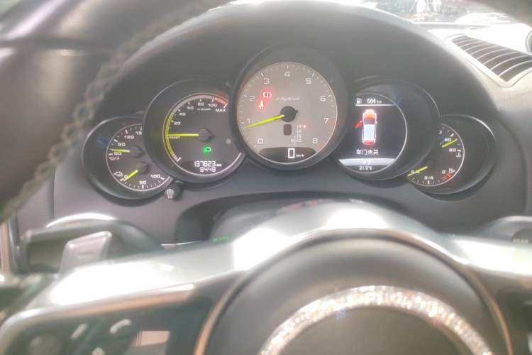 Used Porsche Cayenne E-Hybrid 2016 Cayenne S E-Hybrid 3.0T Instrument Cluster