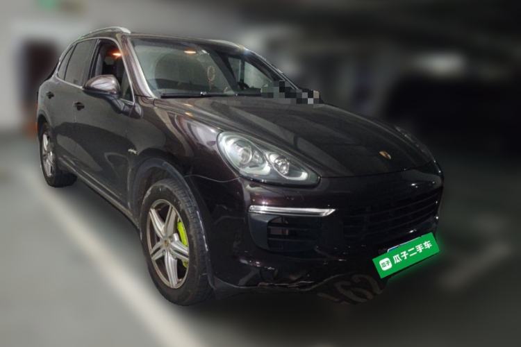 Used Porsche Cayenne E-Hybrid 2016 Cayenne S E-Hybrid 3.0T Front Right 45 Deg