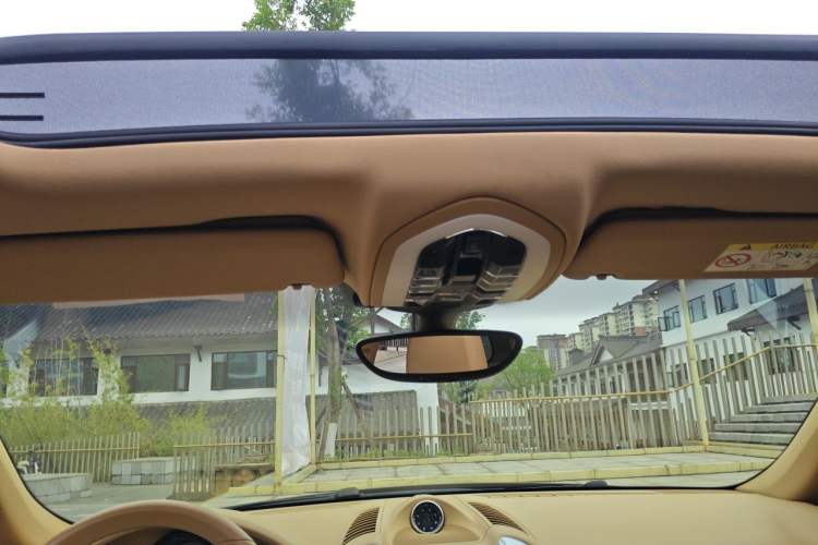 Used Porsche Cayenne E-Hybrid 2016 Cayenne S E-Hybrid 3.0T Headliner