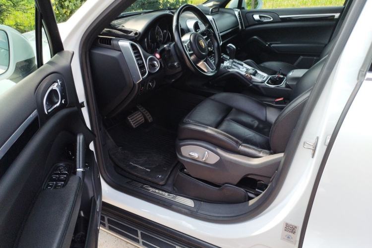 Used Porsche Cayenne E-Hybrid 2016 Cayenne S E-Hybrid 3.0T Driver Seat