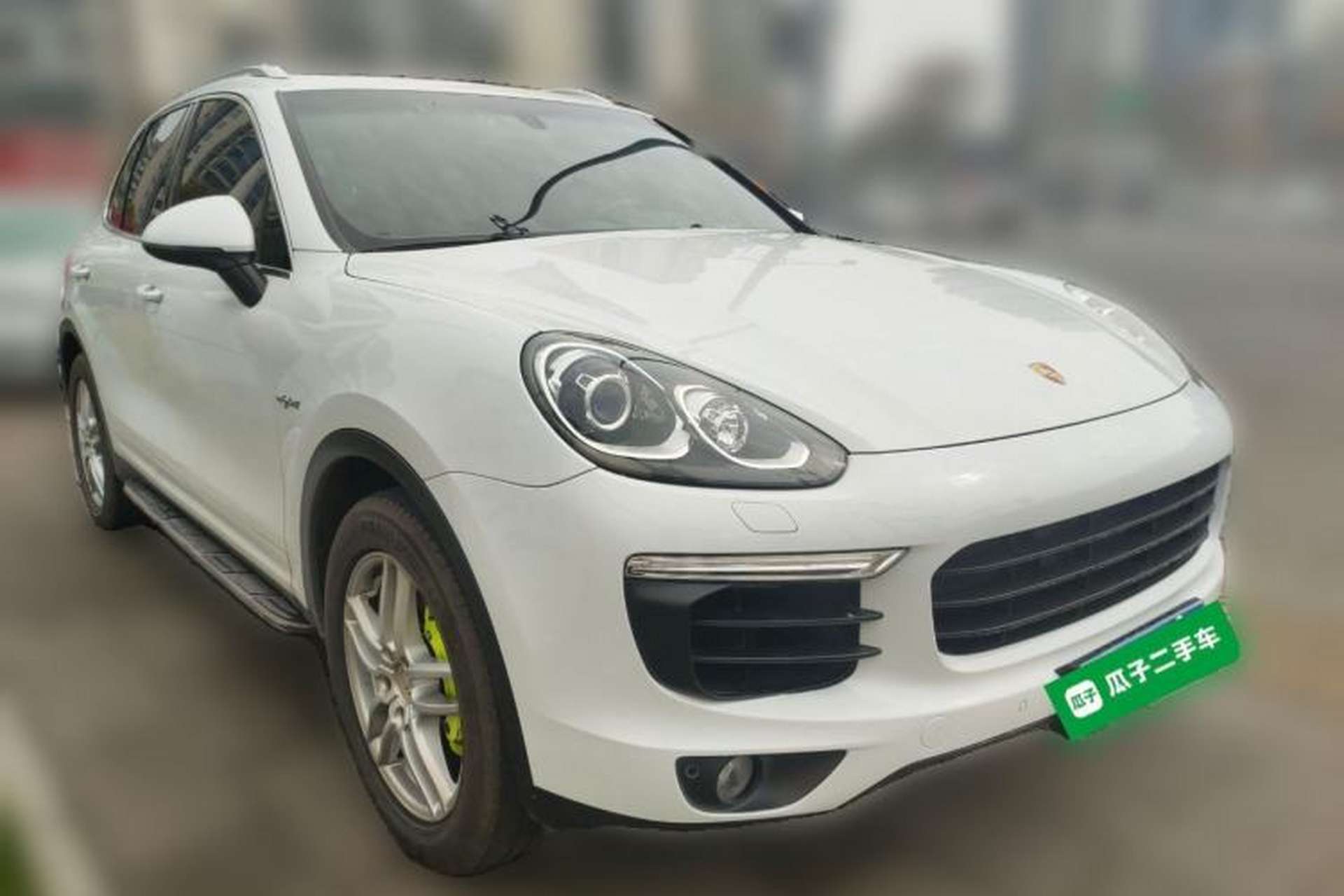 Used Porsche Cayenne E-Hybrid 2016 Cayenne S E-Hybrid 3.0T Front Right 45 Deg
