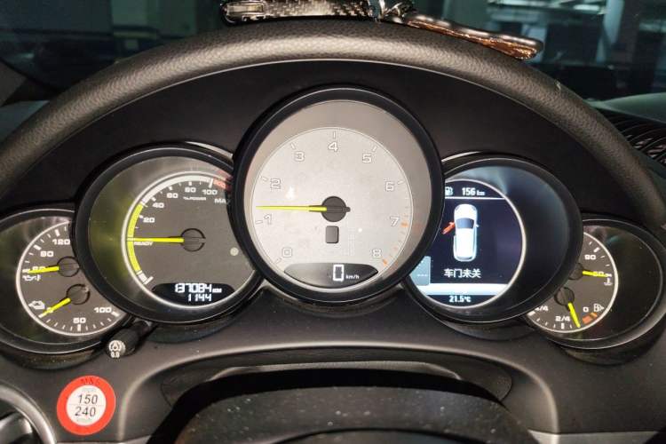 Used Porsche Cayenne E-Hybrid 2016 Cayenne S E-Hybrid 3.0T Instrument Cluster
