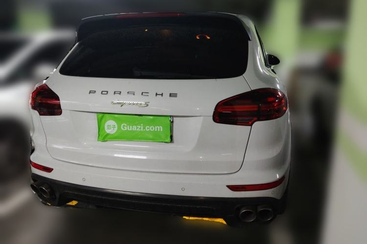 Used Porsche Cayenne E-Hybrid 2016 Cayenne S E-Hybrid 3.0T Rear