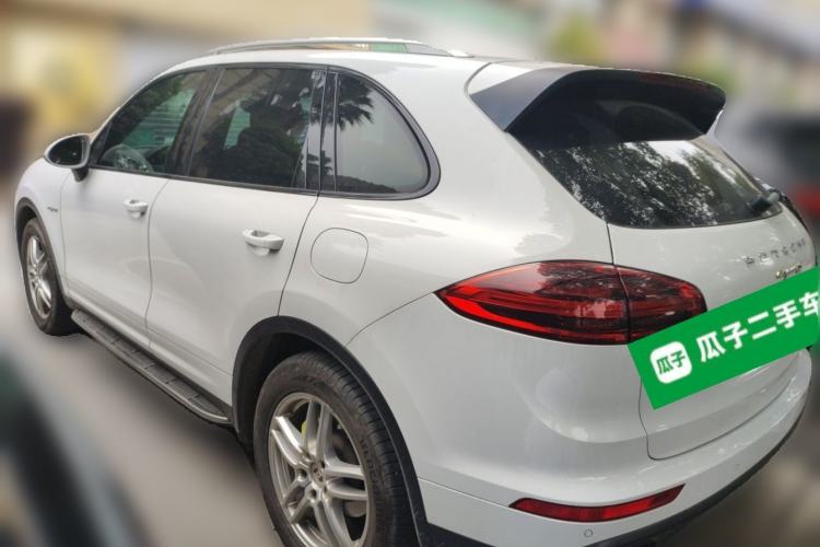 Used Porsche Cayenne E-Hybrid 2016 Cayenne S E-Hybrid 3.0T Rear Left 45 Deg