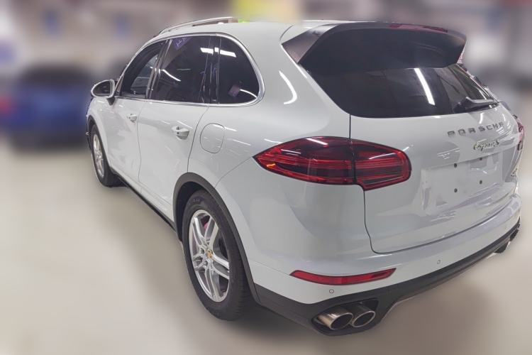 Used Porsche Cayenne E-Hybrid 2016 Cayenne S E-Hybrid 3.0T Rear Left 45 Deg