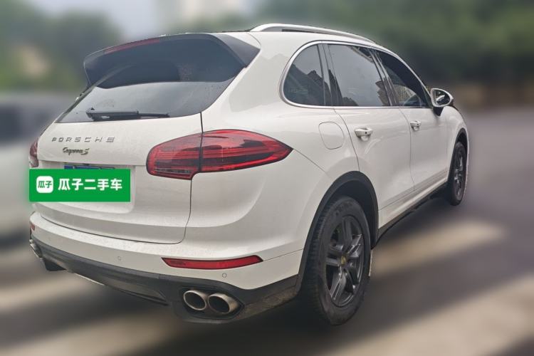 Used Porsche Cayenne E-Hybrid 2016 Cayenne S E-Hybrid 3.0T Rear Right 45 Deg