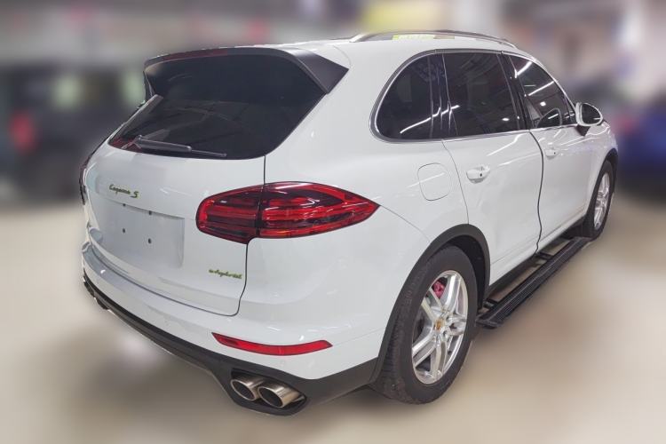 Used Porsche Cayenne E-Hybrid 2016 Cayenne S E-Hybrid 3.0T Rear Right 45 Deg