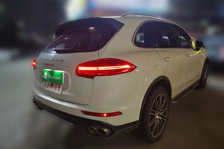 Used Porsche Cayenne E-Hybrid 2016 Cayenne S E-Hybrid 3.0T Rear Right 45 Deg
