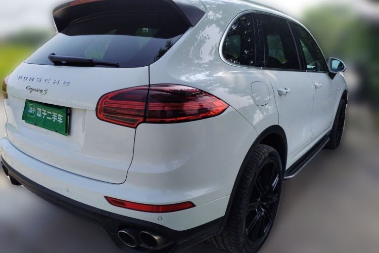 Used Porsche Cayenne E-Hybrid 2016 Cayenne S E-Hybrid 3.0T Rear Right 45 Deg