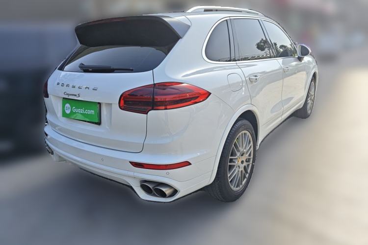 Used Porsche Cayenne E-Hybrid 2016 Cayenne S E-Hybrid 3.0T Rear Right 45 Deg