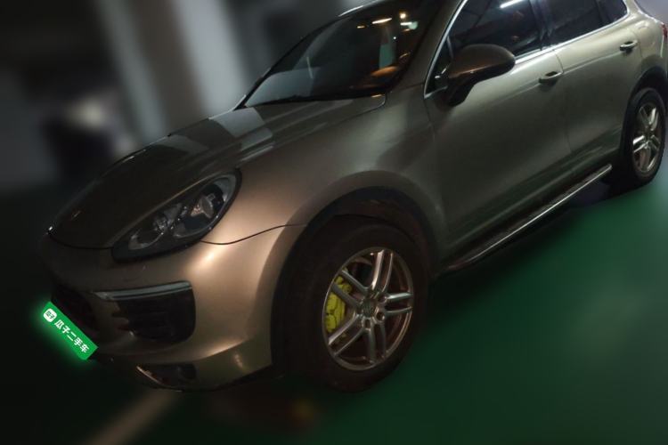 Used Porsche Cayenne E-Hybrid 2016 Cayenne S E-Hybrid 3.0T Guazi used car, China used car export, Used car for sale, Used cars, Cheapest cars for sale