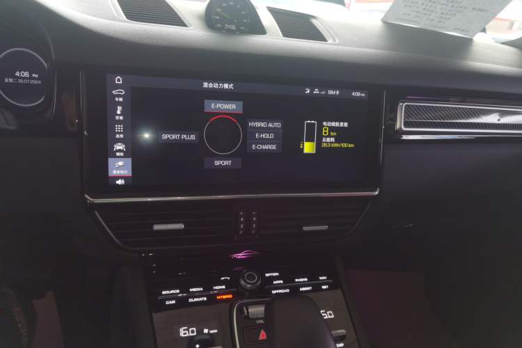 Used Porsche Cayenne E-Hybrid 2019 Cayenne E-Hybrid 2.0T Audio And AC Panel