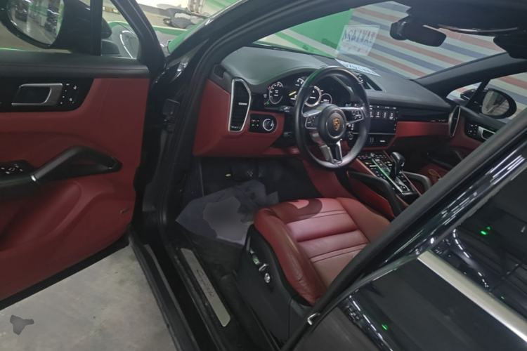 Used Porsche Cayenne E-Hybrid 2019 Cayenne E-Hybrid 2.0T Driver Seat