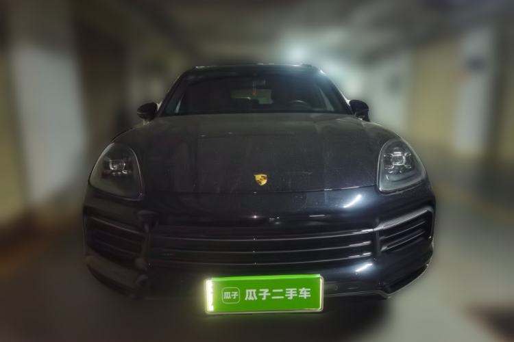 Used Porsche Cayenne E-Hybrid 2019 Cayenne E-Hybrid 2.0T Front