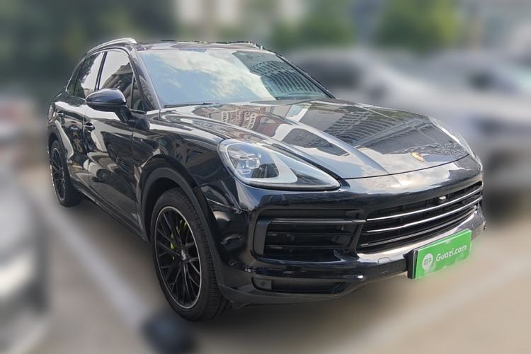 Used Porsche Cayenne E-Hybrid 2019 Cayenne E-Hybrid 2.0T Front Right 45 Deg