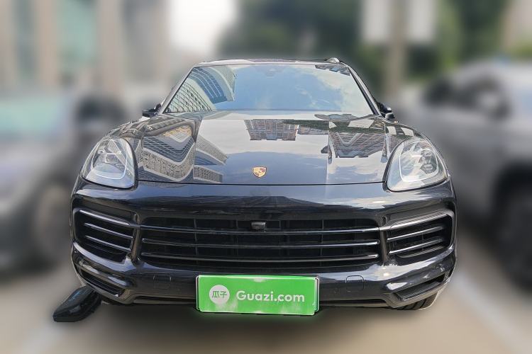 Used Porsche Cayenne E-Hybrid 2019 Cayenne E-Hybrid 2.0T Front