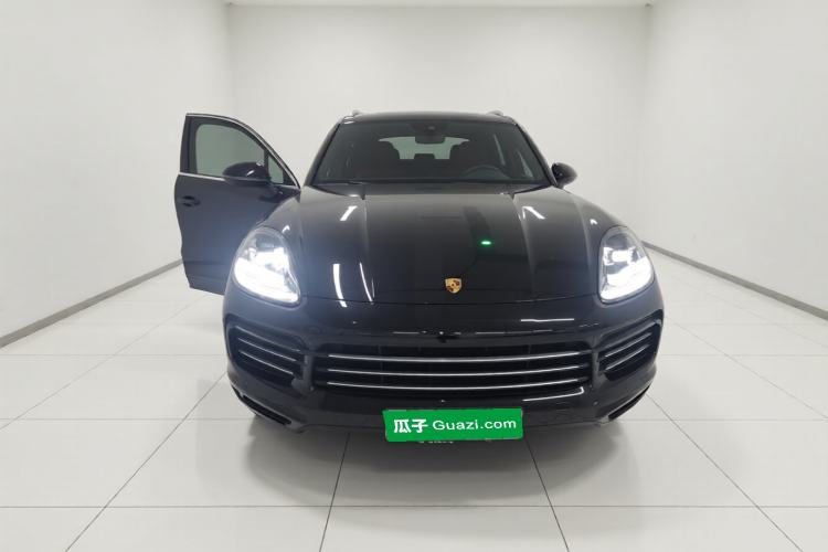 Used Porsche Cayenne E-Hybrid 2019 Cayenne E-Hybrid 2.0T Front