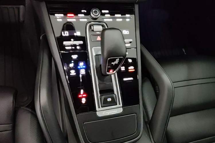Used Porsche Cayenne E-Hybrid 2019 Cayenne E-Hybrid 2.0T Gear Lever