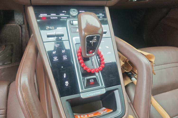 Used Porsche Cayenne E-Hybrid 2019 Cayenne E-Hybrid 2.0T Gear Lever