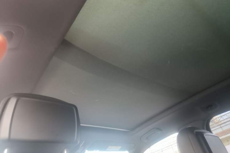 Used Porsche Cayenne E-Hybrid 2019 Cayenne E-Hybrid 2.0T Headliner