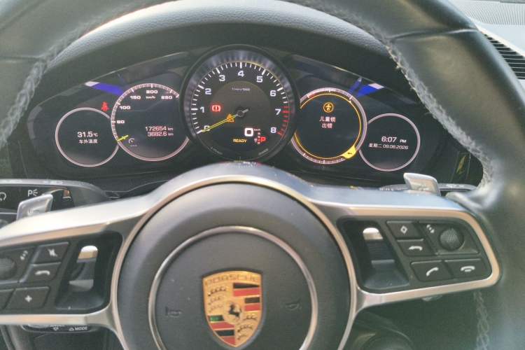 Used Porsche Cayenne E-Hybrid 2019 Cayenne E-Hybrid 2.0T Instrument Cluster