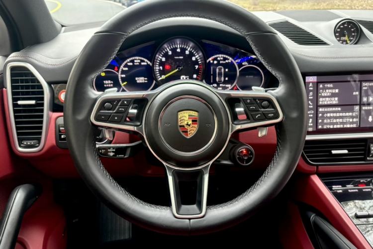 Used Porsche Cayenne E-Hybrid 2019 Cayenne E-Hybrid 2.0T Interior 3