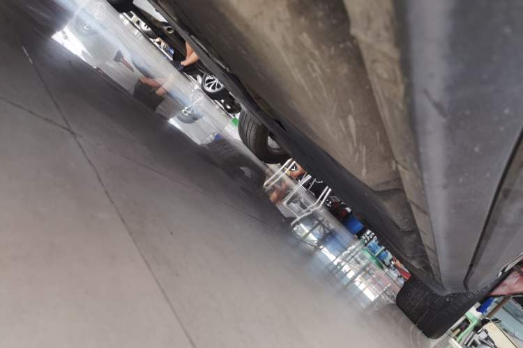Used Porsche Cayenne E-Hybrid 2019 Cayenne E-Hybrid 2.0T Left Side Sill