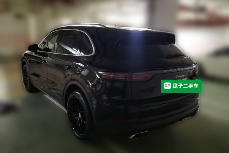 Used Porsche Cayenne E-Hybrid 2019 Cayenne E-Hybrid 2.0T Rear Left 45 Deg