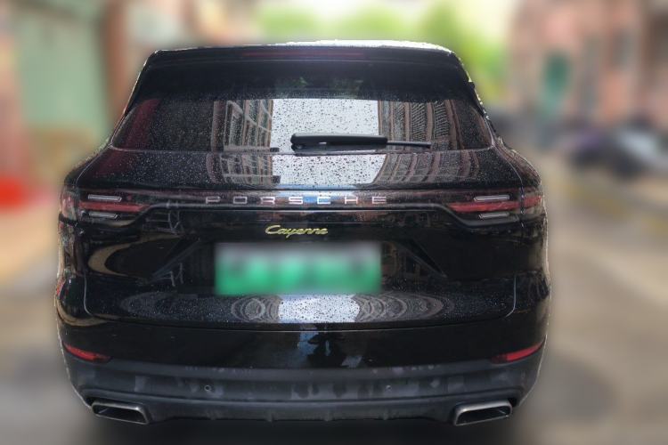 Used Porsche Cayenne E-Hybrid 2019 Cayenne E-Hybrid 2.0T Rear