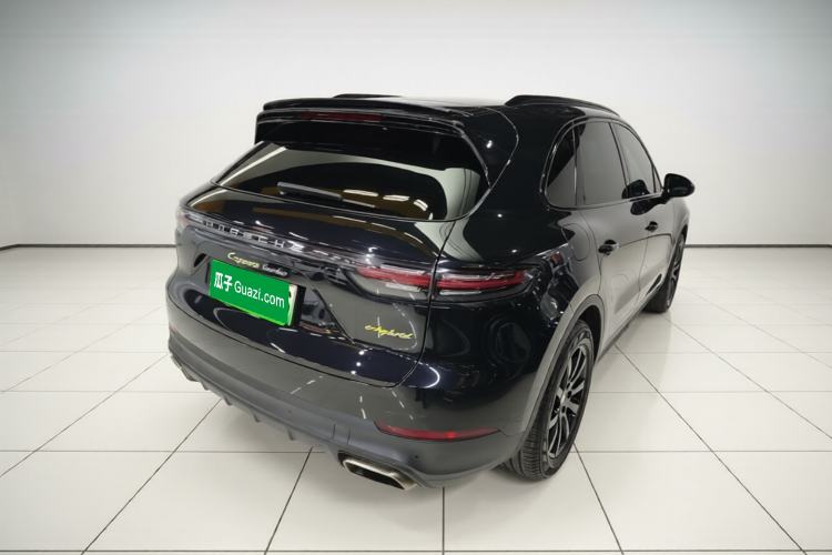 Used Porsche Cayenne E-Hybrid 2019 Cayenne E-Hybrid 2.0T Rear Right 45 Deg