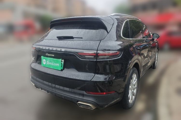 Used Porsche Cayenne E-Hybrid 2019 Cayenne E-Hybrid 2.0T Rear Right 45 Deg