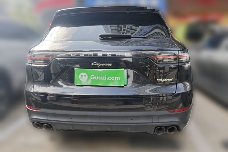 Used Porsche Cayenne E-Hybrid 2019 Cayenne E-Hybrid 2.0T Rear