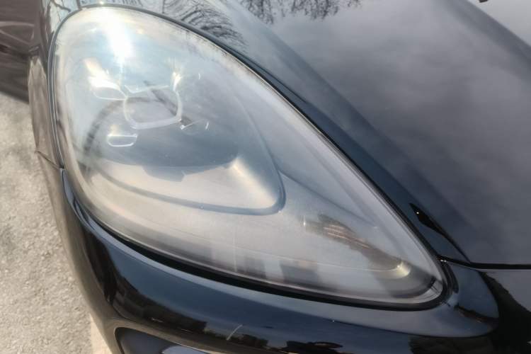Used Porsche Cayenne E-Hybrid 2019 Cayenne E-Hybrid 2.0T Right Front Headlight