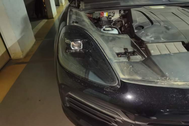 Used Porsche Cayenne E-Hybrid 2019 Cayenne E-Hybrid 2.0T Right Front Headlight