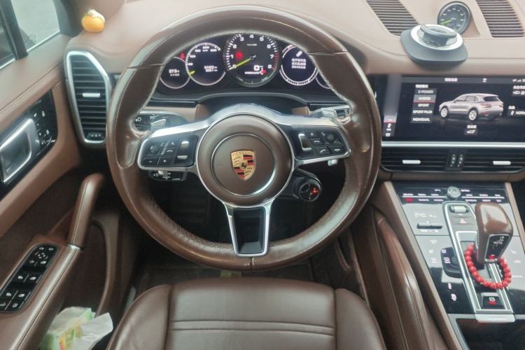 Used Porsche Cayenne E-Hybrid 2019 Cayenne E-Hybrid 2.0T Steering Wheel