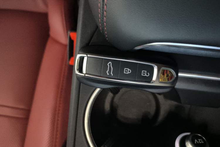Used Porsche Cayenne E-Hybrid 2019 Cayenne E-Hybrid 2.0T Vehicle Key