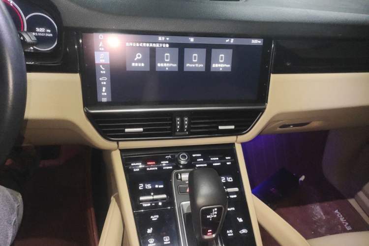 Used Porsche Cayenne E-Hybrid 2019 Cayenne E-Hybrid 2.0T Audio And AC Panel