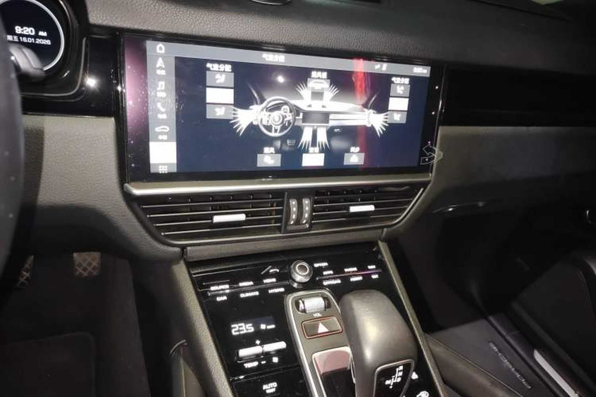 Used Porsche Cayenne E-Hybrid 2019 Cayenne E-Hybrid 2.0T Audio And AC Panel