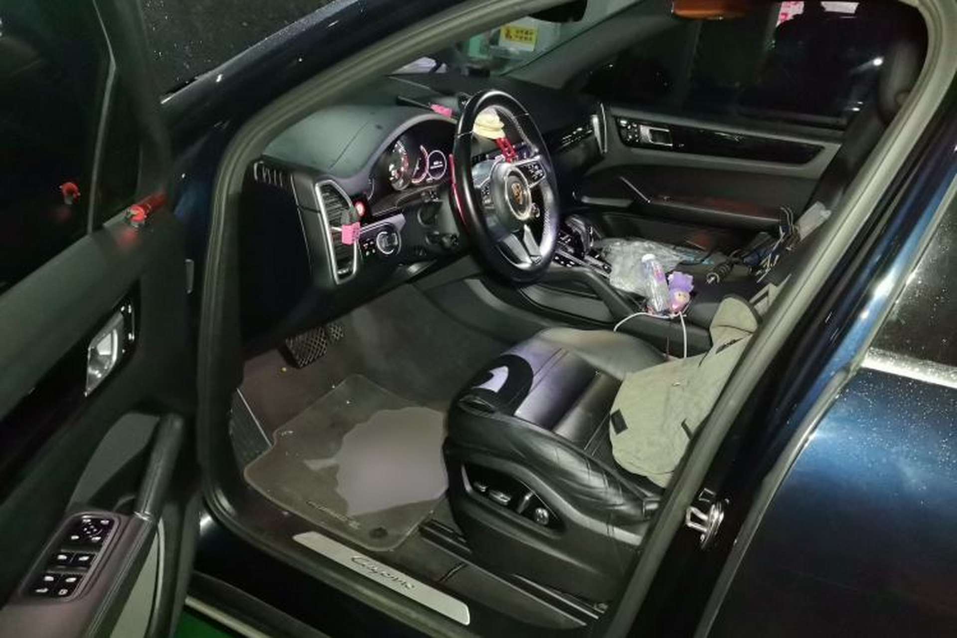 Used Porsche Cayenne E-Hybrid 2019 Cayenne E-Hybrid 2.0T Driver Seat