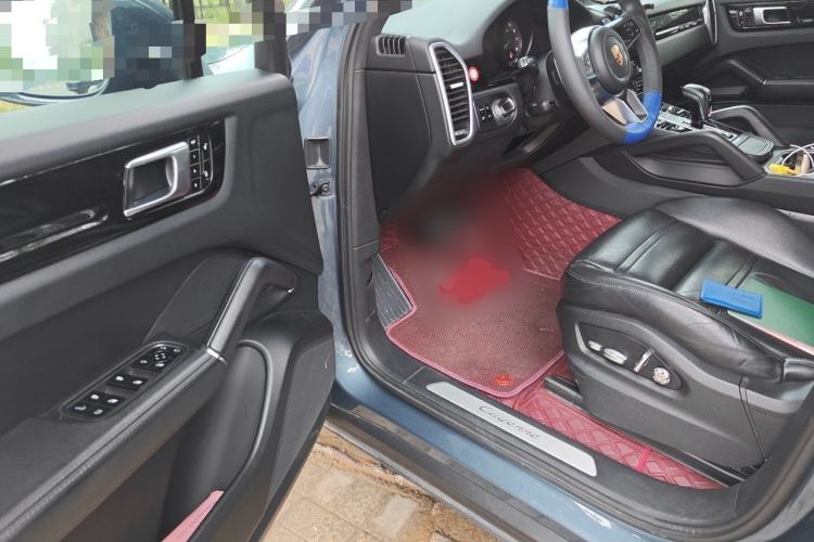Used Porsche Cayenne E-Hybrid 2019 Cayenne E-Hybrid 2.0T Driver Seat