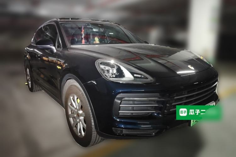 Used Porsche Cayenne E-Hybrid 2019 Cayenne E-Hybrid 2.0T Front Right 45 Deg