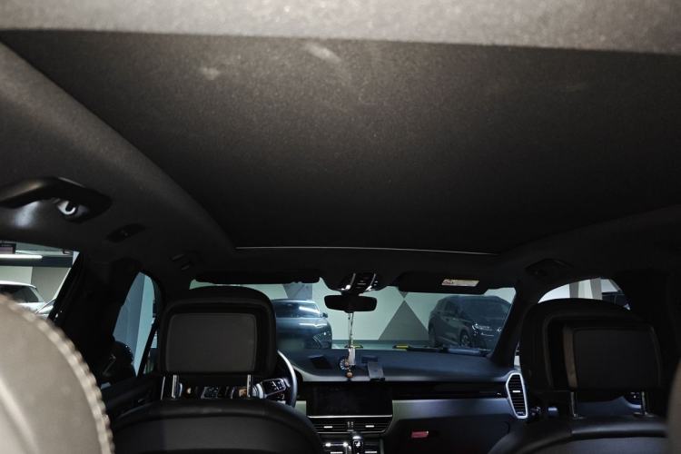 Used Porsche Cayenne E-Hybrid 2019 Cayenne E-Hybrid 2.0T Headliner
