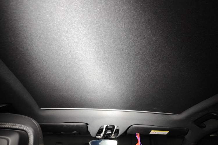 Used Porsche Cayenne E-Hybrid 2019 Cayenne E-Hybrid 2.0T Headliner