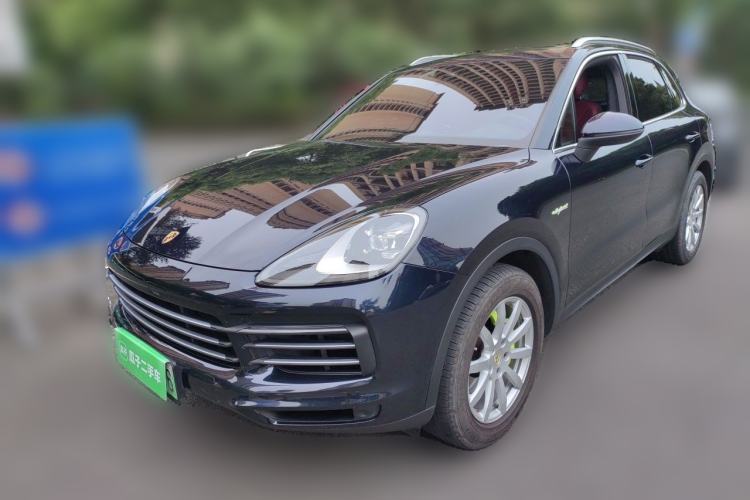 Used Porsche Cayenne E-Hybrid 2019 Cayenne E-Hybrid 2.0T Guazi used car, China used car export, Used car for sale, Used Porsche cars, Cheapest cars for sale