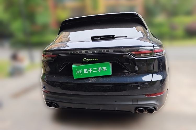 Used Porsche Cayenne E-Hybrid 2019 Cayenne E-Hybrid 2.0T Rear