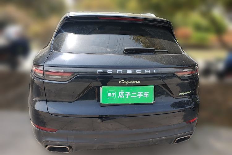 Used Porsche Cayenne E-Hybrid 2019 Cayenne E-Hybrid 2.0T Rear