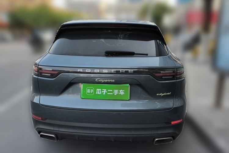 Used Porsche Cayenne E-Hybrid 2019 Cayenne E-Hybrid 2.0T Rear